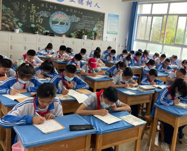 <b>采用名校薄弱校新建校合作校的办学形式辐射带动多校区协同</b>